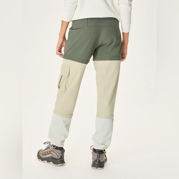 NWT Outdoor Voices RecTrek Zip-Off Pant in Tea Tree/Calcite/Milk Stone - Picture 3 of 8